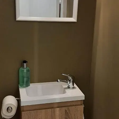 L'abri De La Chouette - Au Pays Des Collines - Gr129 *